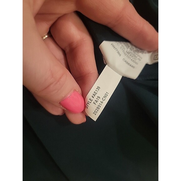 NWT J. Crew Button Up Shirt Long Sleeve 100% Silk Blouse Forest Green Size 6 - Picture 8 of 9